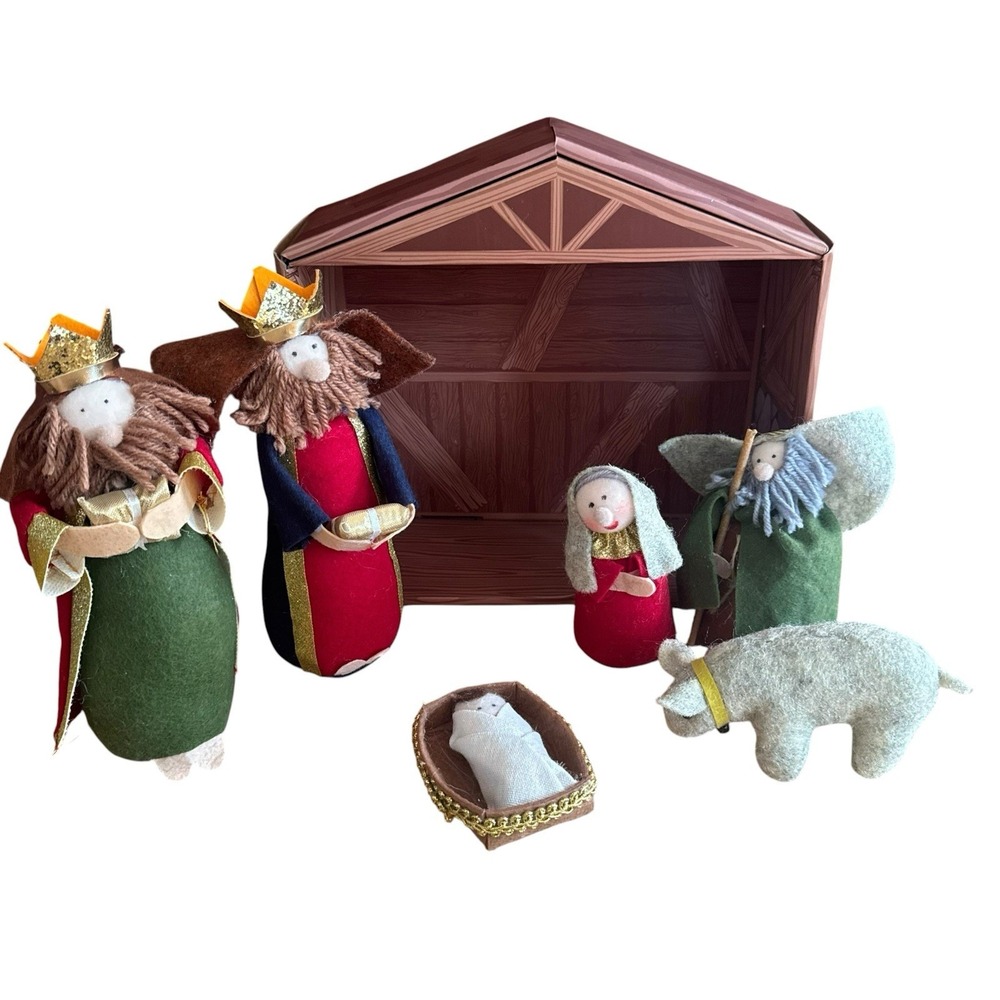 Holiday Time 8‎ Pc Felt Nativity Set Cloth Plush Figures - 7 PC